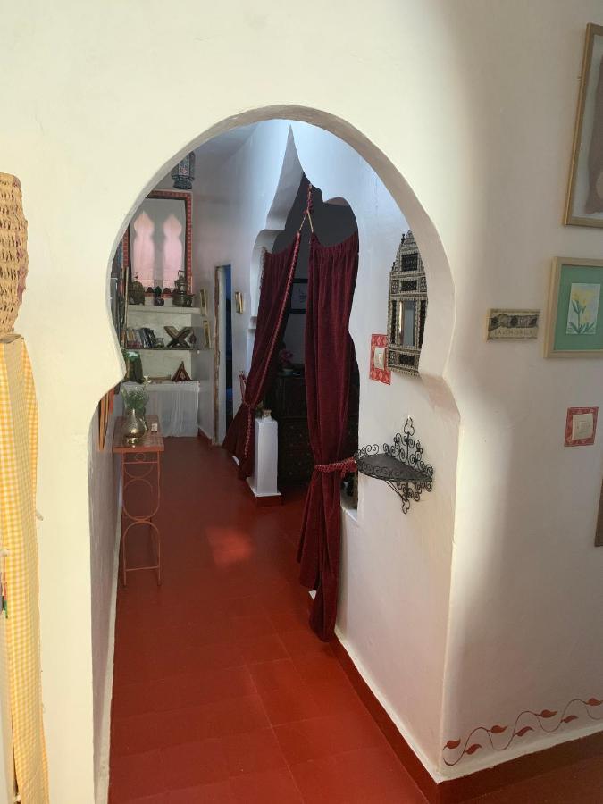 Hathor ,Casa Marroqui Con Dos Terrazas En La Medina Antigua , Ideal Parejas!! Wifi!! Асіла Екстер'єр фото
