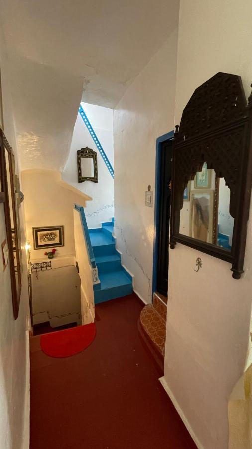 Hathor ,Casa Marroqui Con Dos Terrazas En La Medina Antigua , Ideal Parejas!! Wifi!! Асіла Екстер'єр фото
