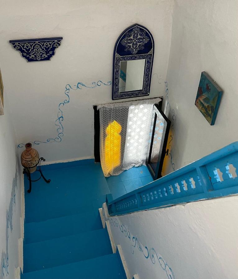 Hathor ,Casa Marroqui Con Dos Terrazas En La Medina Antigua , Ideal Parejas!! Wifi!! Асіла Екстер'єр фото