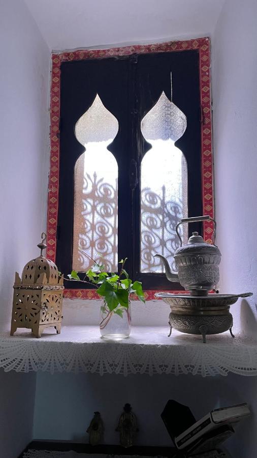 Hathor ,Casa Marroqui Con Dos Terrazas En La Medina Antigua , Ideal Parejas!! Wifi!! Асіла Екстер'єр фото
