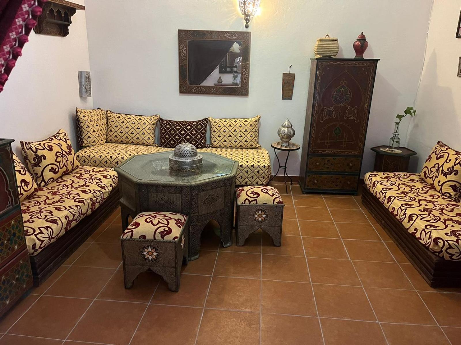 Hathor ,Casa Marroqui Con Dos Terrazas En La Medina Antigua , Ideal Parejas!! Wifi!! Асіла Екстер'єр фото