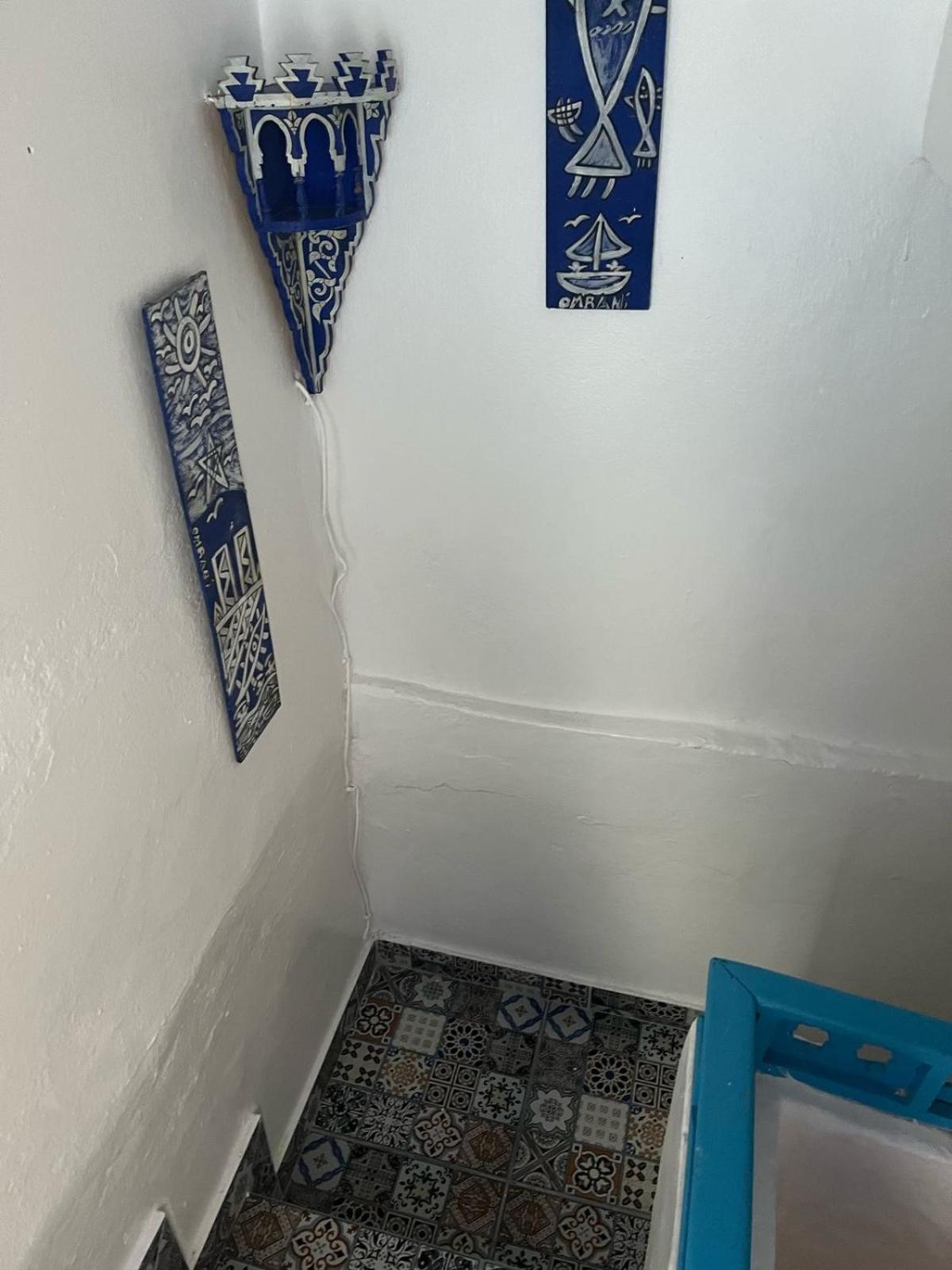 Hathor ,Casa Marroqui Con Dos Terrazas En La Medina Antigua , Ideal Parejas!! Wifi!! Асіла Екстер'єр фото